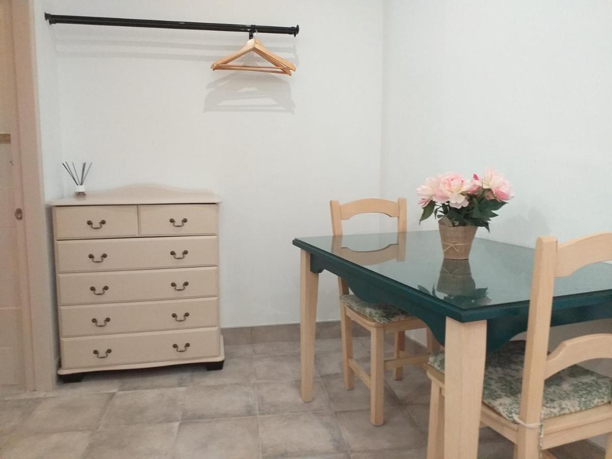 Malaga Ensuites City Centre المظهر الخارجي الصورة