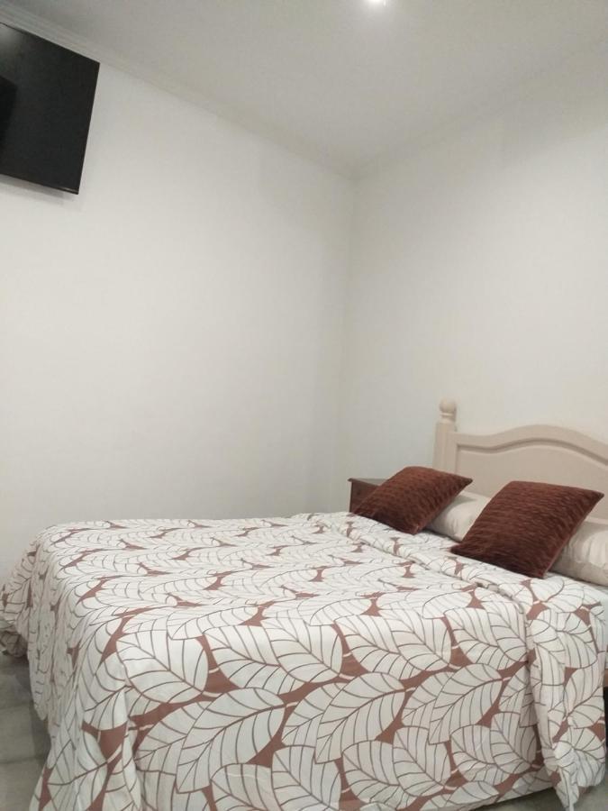 Malaga Ensuites City Centre المظهر الخارجي الصورة